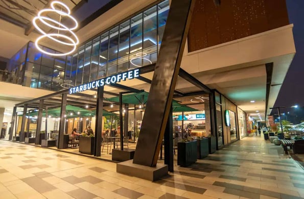 8.-Starbucks-Paseo-Los-Dominicos-Chile-