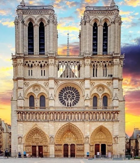 LAMINAS Y ACEROS CATEDRAL NOTRE DAME