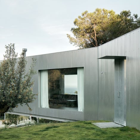 Casa_144_Maresme_by_Jaime_Prous_Architects-02