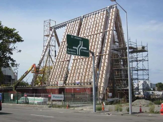 Catedral-de-cartón-Shigeru-Ban-construcción