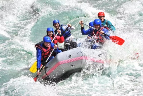 LAMINAS Y ACEROS RAFTING