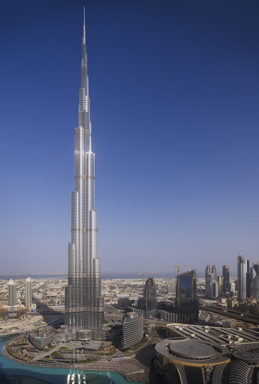 Laminas y aceros Burj_Khalifa_