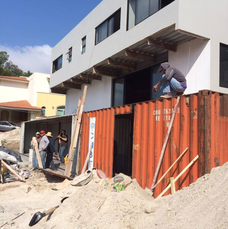 Forest-House-Construction-with-Containers-in-Guadalajara-Mexico-11