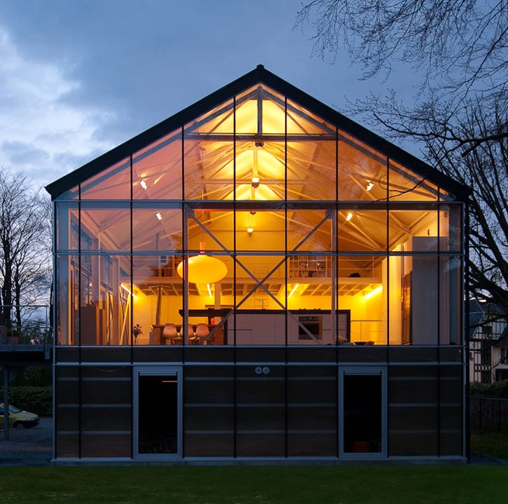 Greenhouse-modern-eco-home-design-by-Carl-Verdickt