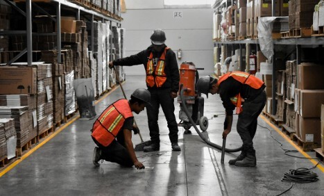 LAMINAS Y ACEROS LIMPIEZA PISOS INDUSTRIALES