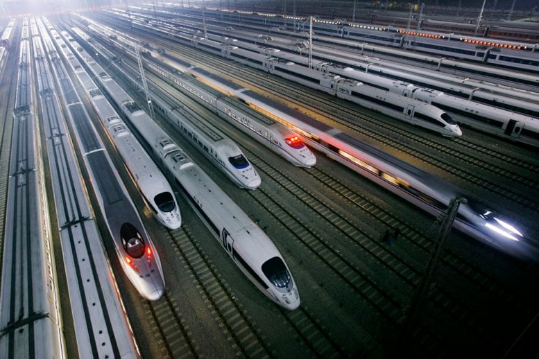 china-trenes LYA