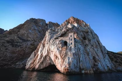 LAMINAS Y ACEROS PUERTO FLAVIA ITALIA