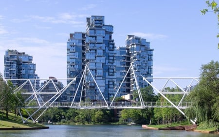 LAMINAS Y ACEROS PUENTE EDENLAND