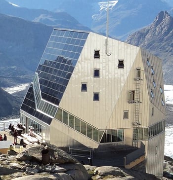 LAMINAS Y ACEROS REFUGIO DE ALPINISTAS