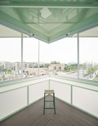 a-very-small-24-hour-bookstore-sz-architects_21