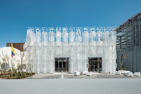 colombia-pavilion-at-expo-osaka-2025-presents-a-dynamic-ice-cube-playing-with-form-and-light_13