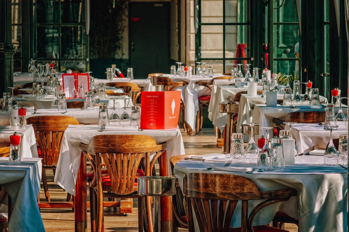 decoracion_para_restaurantes_estilo_clasico
