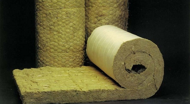 Noticias Metecno: Panel sándwich lana de roca: material, ventajas