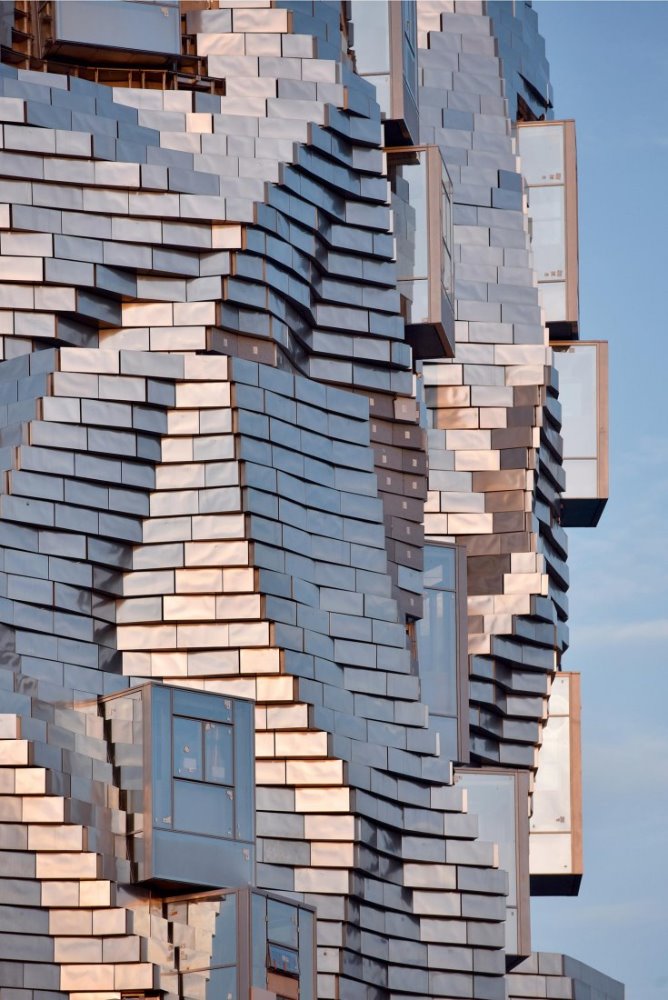 luma-tower-en-arles-de-frank-gehry_5a9e9139_668x1000