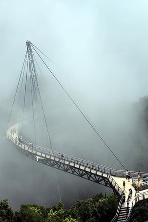 neblina puente del cielo