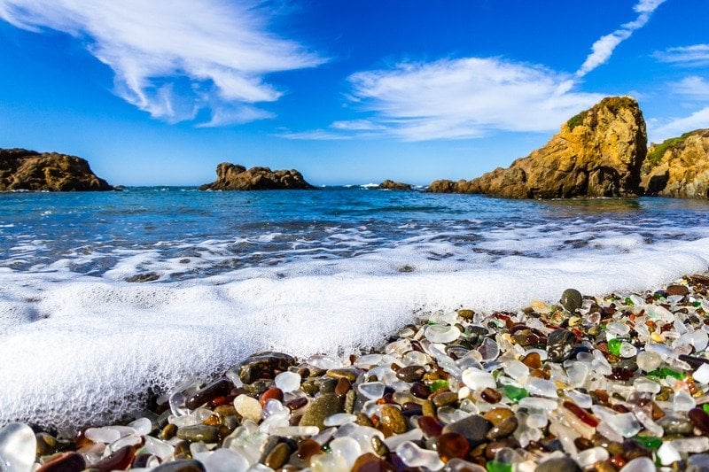 playa de vidrio en california