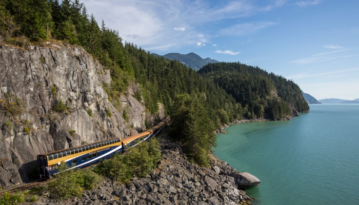 rainforest-to-gold-rush-rocky-mountaineer-train-passes-by-howe-sound_0