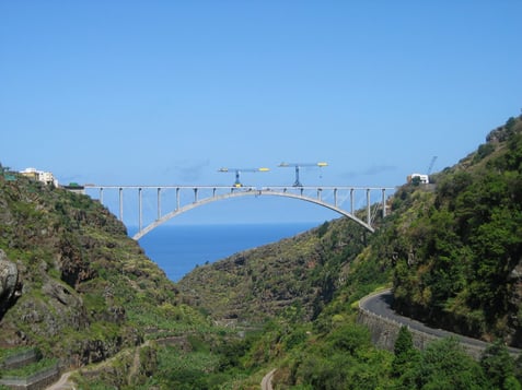 tilos1