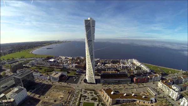 vista-del-aire-dle-turning-torso