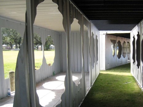 voodoo-festival-shipping-containers-3